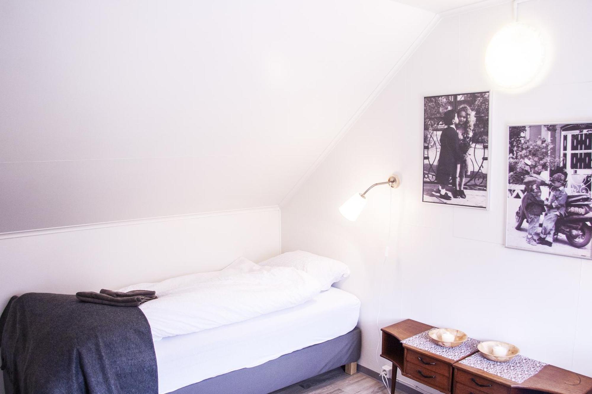 Fossardalur Guesthouse Djupivogur Bagian luar foto