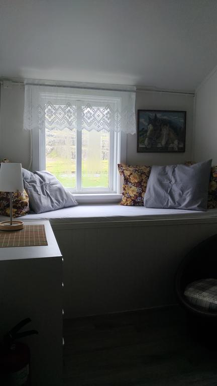 Fossardalur Guesthouse Djupivogur Bagian luar foto