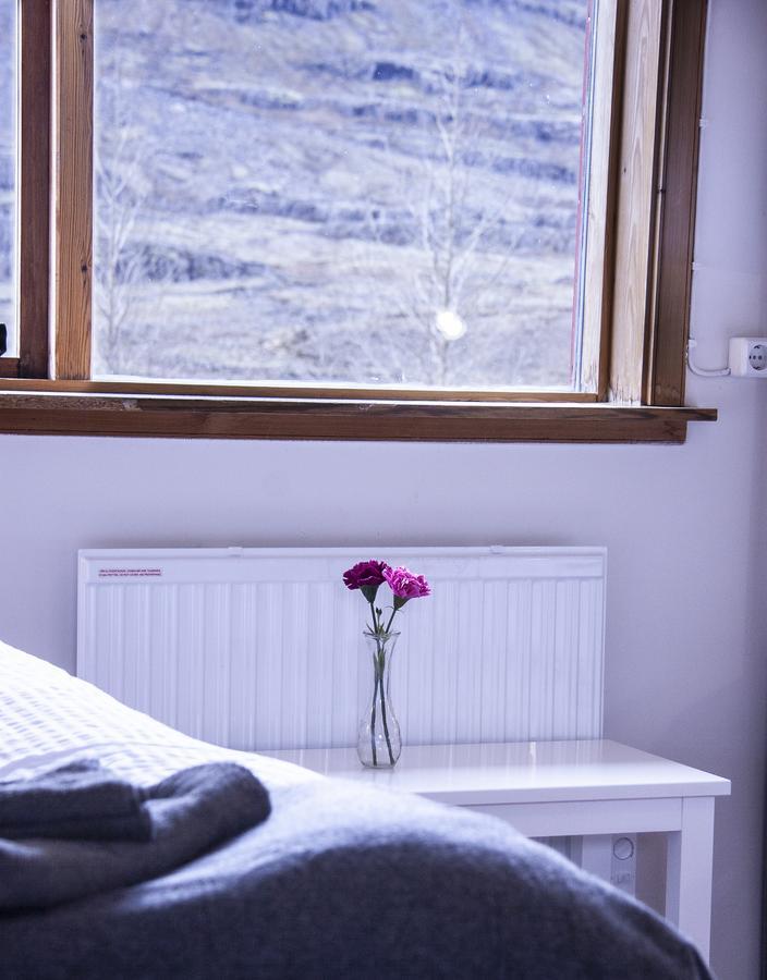 Fossardalur Guesthouse Djupivogur Bagian luar foto
